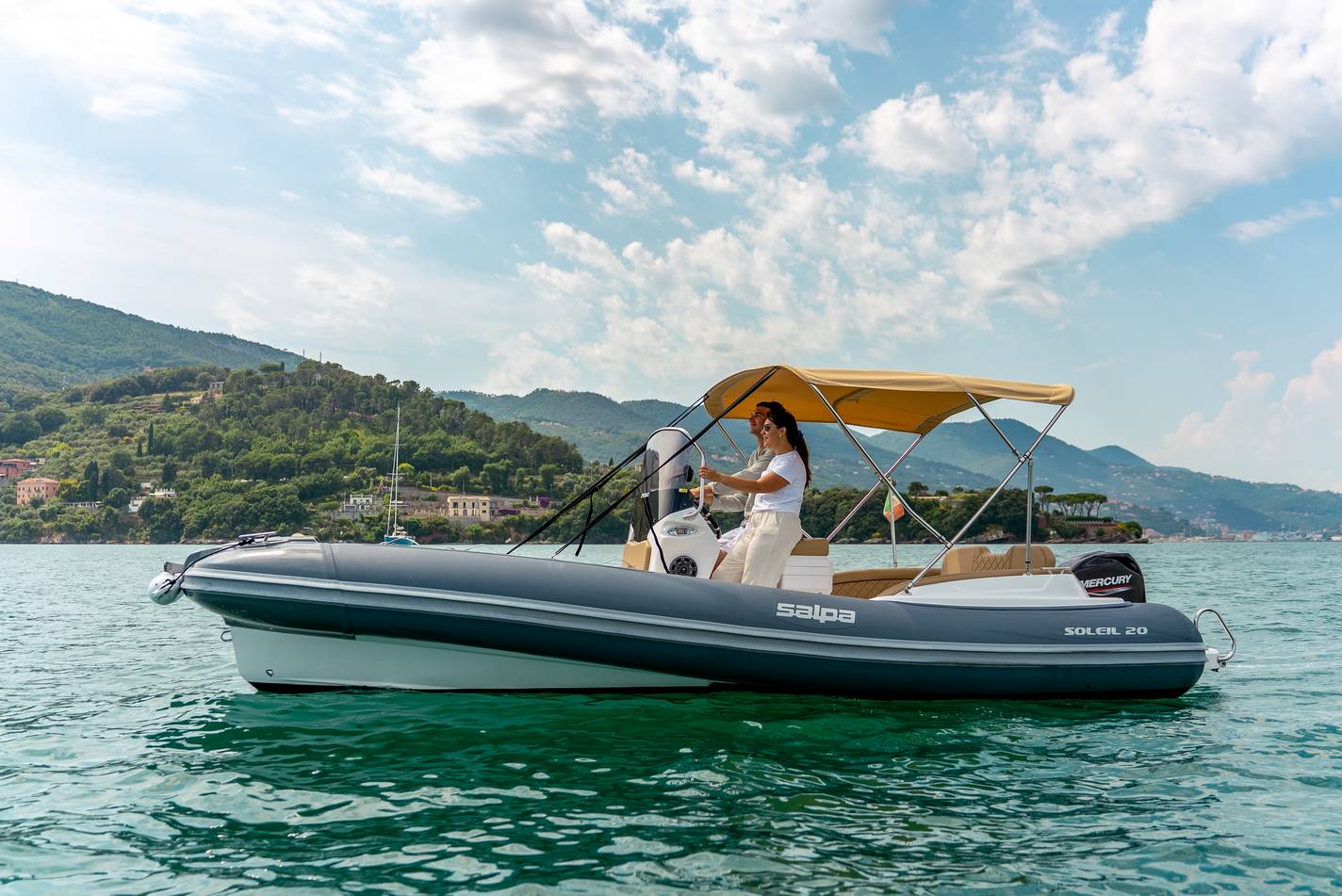 AMG Boat Experiences - Flotta - Salpa Soleil 20